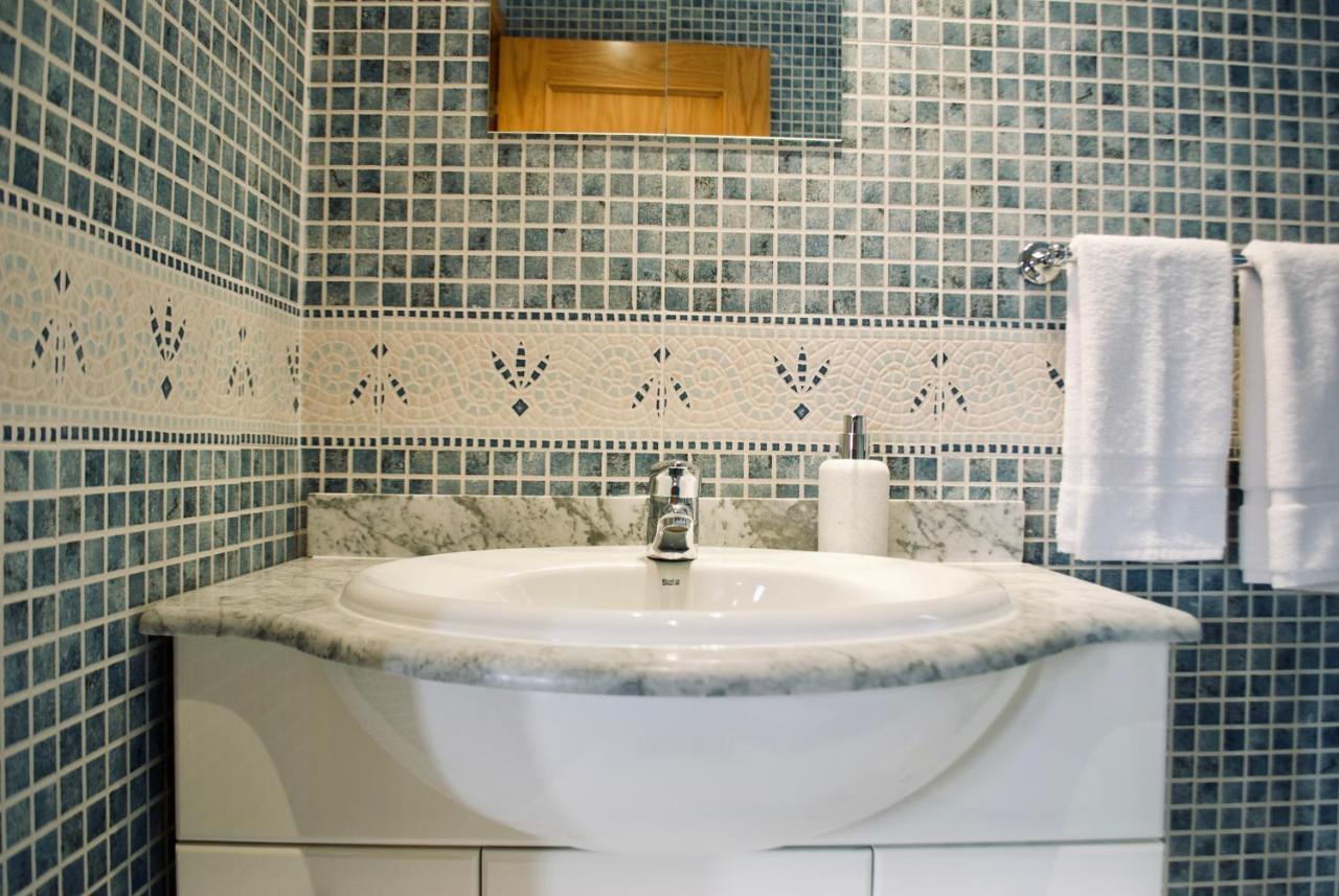Apartmentsix4 Солдеу Екстериор снимка